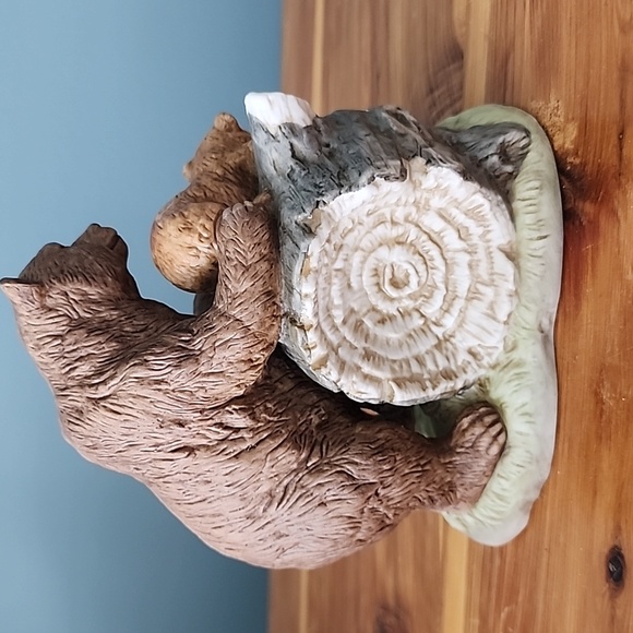 Vintage Home Interior - Picture 3 of 5